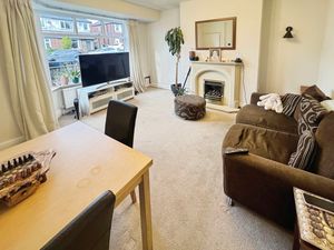 Lounge- click for photo gallery